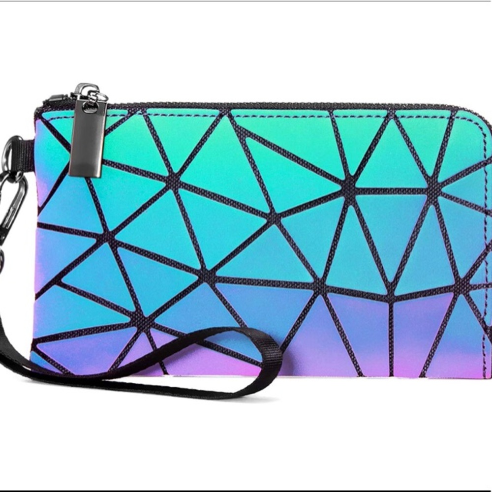 Geometric Luminous Holographic Reflective Wallet